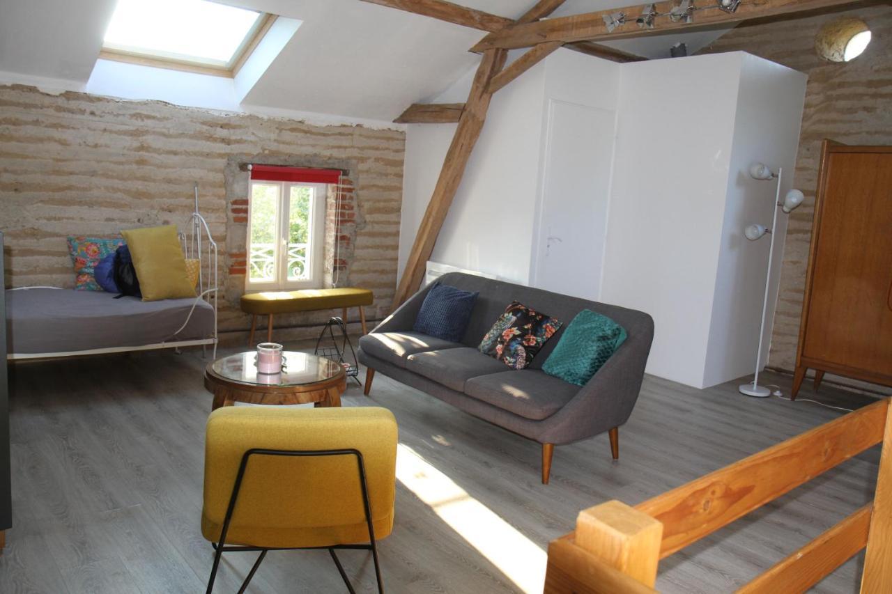 Gite Calme Et Cosy, Toutes Commodites Et Tourisme Vigny-les-Paray Bagian luar foto